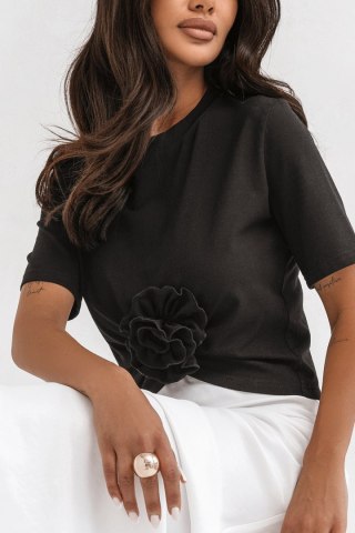 Czarny t-shirt ELVIE z marszczeniem i różą